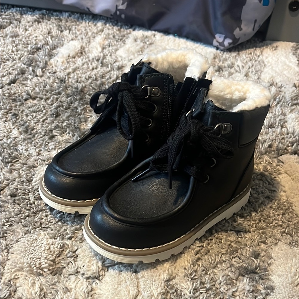 Old Navy Black and White Ankle-High Boots